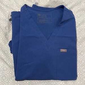 FIGS Scrub bottom in Winning Blue